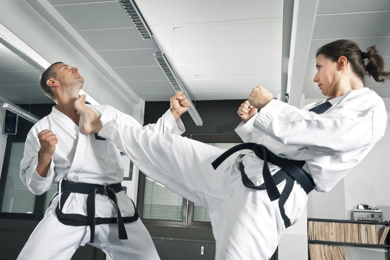 Adult-martial-Arts-Sparring